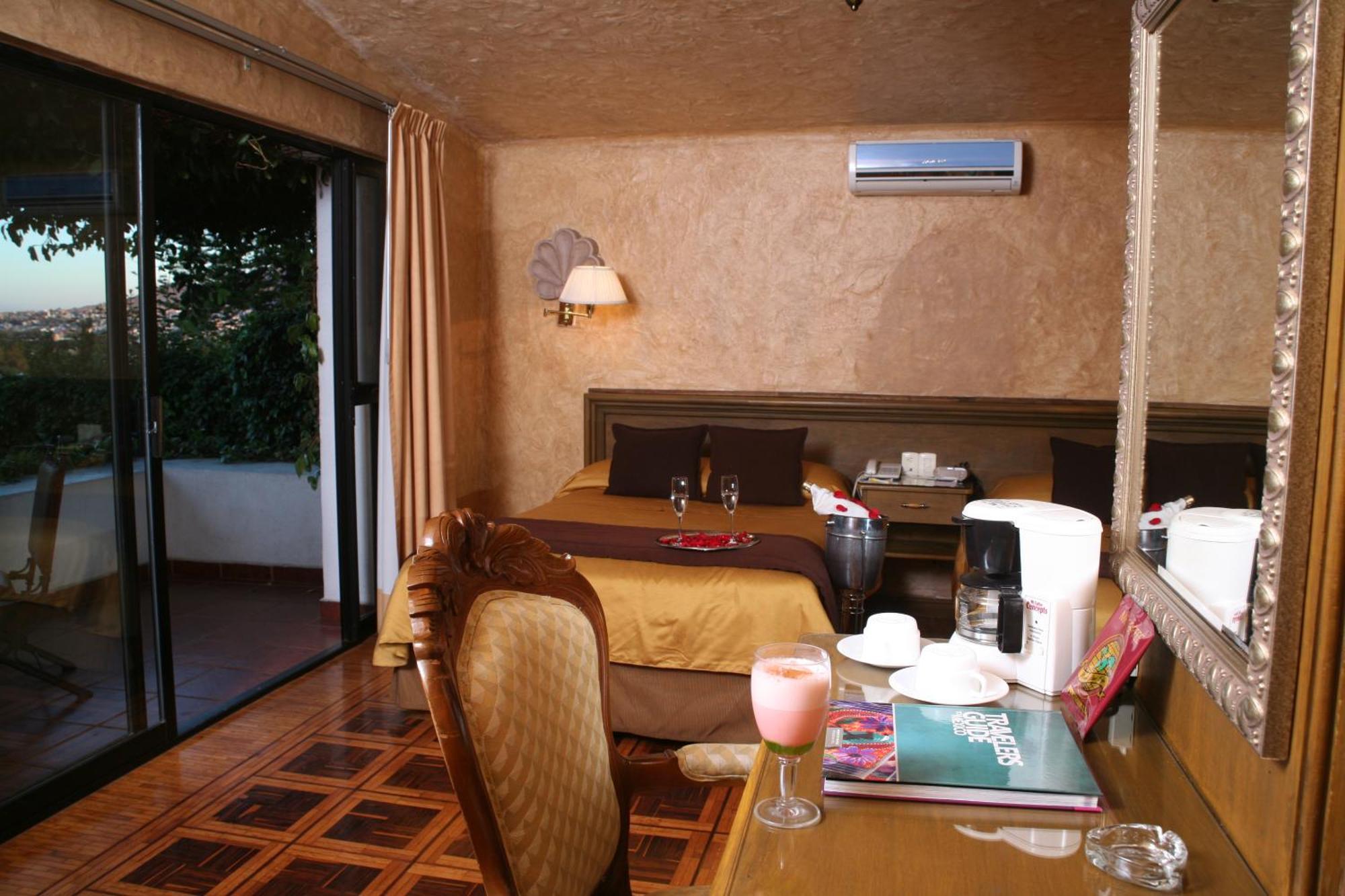 Hotel Casa De La Loma Morelia Exterior foto